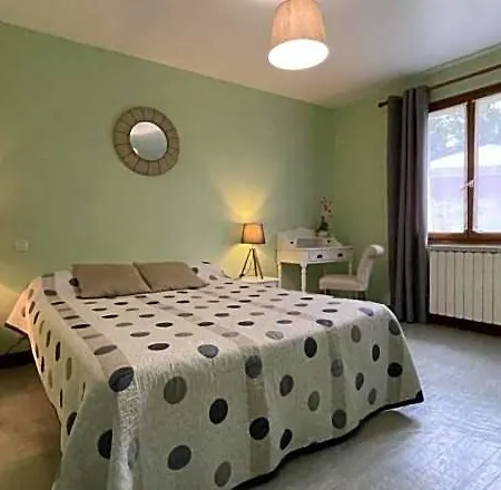 Bed & Breakfast Maison Zubiatia - 3km Compostelle