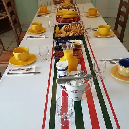 Alojamento de Acomodação e Pequeno-almoço Maison Zubiatia - 3km Compostelle Saint-Jean-le-Vieux (Ain)